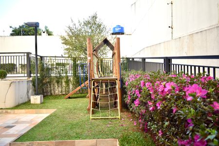 Apartamento para alugar com 120m², 3 quartos e 2 vagasÁrea comum - Playground