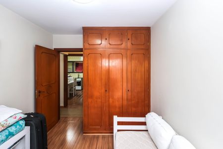 Apartamento à venda com 130m², 3 quartos e 2 vagasQuarto 2