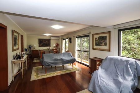 Apartamento à venda com 130m², 3 quartos e 2 vagasSala