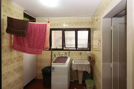 Apartamento à venda com 130m², 3 quartos e 2 vagasÁrea de Serviço