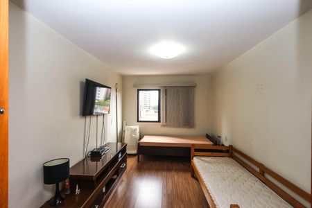 Apartamento à venda com 130m², 3 quartos e 2 vagasSuíte