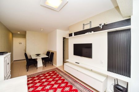 Sala de apartamento para alugar com 2 quartos, 90m² em Chácara das Pedras, Porto Alegre