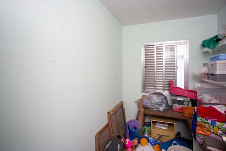 Casa à venda com 232m², 4 quartos e 2 vagasQuarto 2