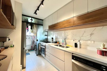 Apartamento à venda com 75m², 3 quartos e 2 vagas Apartamento à venda com 75m², 3 quartos e 2 vagasCozinha