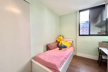 Apartamento à venda com 75m², 3 quartos e 2 vagas Apartamento à venda com 75m², 3 quartos e 2 vagasQuarto 2