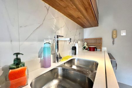 Apartamento à venda com 75m², 3 quartos e 2 vagas Apartamento à venda com 75m², 3 quartos e 2 vagasCozinha