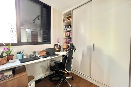 Apartamento à venda com 75m², 3 quartos e 2 vagas Apartamento à venda com 75m², 3 quartos e 2 vagasQuarto 1