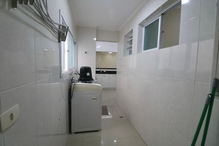 Apartamento para alugar com 126m², 4 quartos e 2 vagas Apartamento para alugar com 126m², 4 quartos e 2 vagasÁrea de Serviço