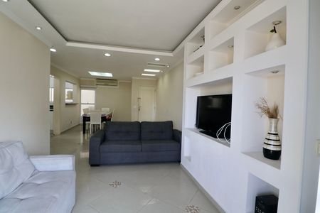 Apartamento para alugar com 126m², 4 quartos e 2 vagas Apartamento para alugar com 126m², 4 quartos e 2 vagasSala