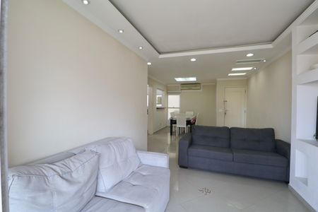 Apartamento para alugar com 126m², 4 quartos e 2 vagas Apartamento para alugar com 126m², 4 quartos e 2 vagasSala
