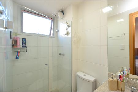 Apartamento à venda com 136m², 3 quartos e 3 vagas Apartamento à venda com 136m², 3 quartos e 3 vagasBanheiro suite