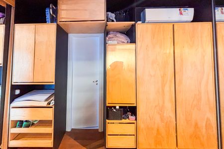 Apartamento à venda com 130m², 1 quarto e 2 vagasQuarto