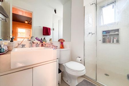 Apartamento à venda com 130m², 1 quarto e 2 vagasBanheiro