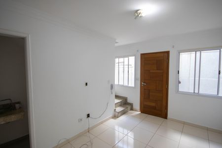 Casa à venda com 90m², 2 quartos e 1 vagaSala/Cozinha
