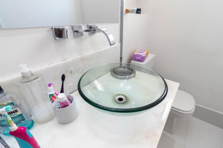 Casa à venda com 260m², 3 quartos e 5 vagas Casa à venda com 260m², 3 quartos e 5 vagasBanheiro da Suíte 1