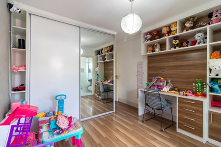 Casa à venda com 260m², 3 quartos e 5 vagas Casa à venda com 260m², 3 quartos e 5 vagasSuíte 2