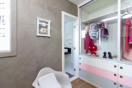 Casa à venda com 260m², 3 quartos e 5 vagas Casa à venda com 260m², 3 quartos e 5 vagasSuíte 3