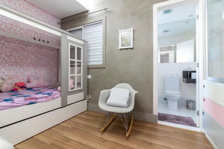 Casa à venda com 260m², 3 quartos e 5 vagas Casa à venda com 260m², 3 quartos e 5 vagasSuíte 3