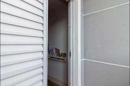 Casa à venda com 260m², 3 quartos e 5 vagas Casa à venda com 260m², 3 quartos e 5 vagasVaranda da Suíte 2