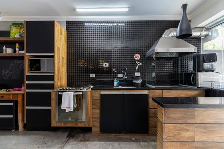 Casa à venda com 260m², 3 quartos e 5 vagas Casa à venda com 260m², 3 quartos e 5 vagasSala de Jantar