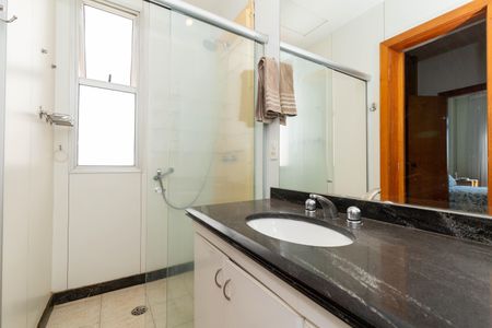 Apartamento à venda com 125m², 3 quartos e 2 vagasBanheiro da Suíte