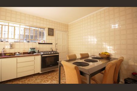 Casa à venda com 158m², 3 quartos e 2 vagasCozinha