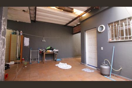 Casa à venda com 158m², 3 quartos e 2 vagasÁrea de Serviço