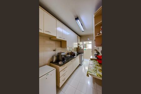 Apartamento à venda com 82m², 3 quartos e 2 vagasCozinha