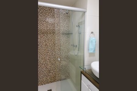 Apartamento à venda com 115m², 3 quartos e 2 vagas Apartamento à venda com 115m², 3 quartos e 2 vagasBanheiro Social