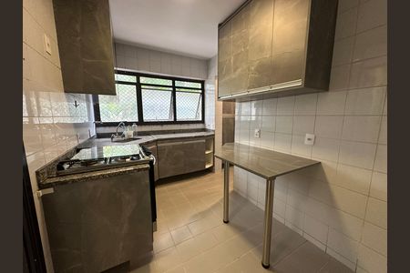Apartamento à venda com 90m², 3 quartos e 1 vagaCozinha