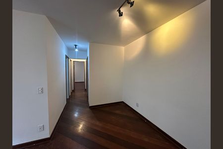 Apartamento à venda com 90m², 3 quartos e 1 vagaSala