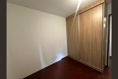 Apartamento à venda com 90m², 3 quartos e 1 vagaQuarto 2