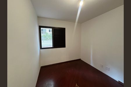 Apartamento à venda com 90m², 3 quartos e 1 vagaQuarto 2