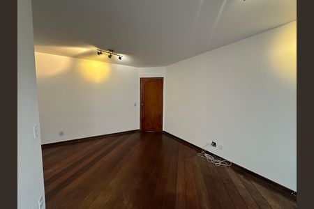 Apartamento à venda com 90m², 3 quartos e 1 vagaSala