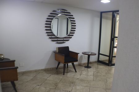 Apartamento à venda com 90m², 3 quartos e 1 vagaHall de entrada