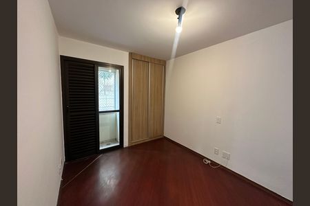 Apartamento à venda com 90m², 3 quartos e 1 vagaSuíte