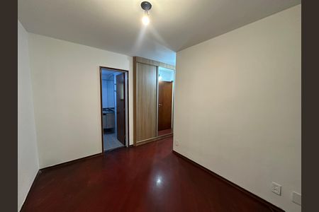 Apartamento à venda com 90m², 3 quartos e 1 vagaSuíte