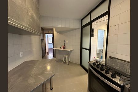Apartamento à venda com 90m², 3 quartos e 1 vagaCozinha