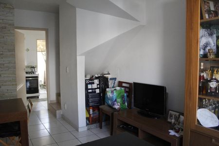 Casa de condomínio à venda com 55m², 2 quartos e 1 vagaSala