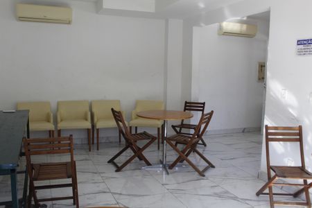 Casa de condomínio à venda com 55m², 2 quartos e 1 vagaÁrea comum