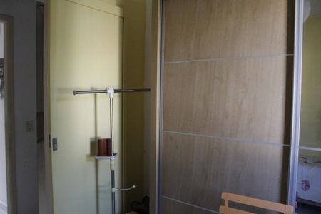 Casa de condomínio à venda com 55m², 2 quartos e 1 vagaQuarto 2