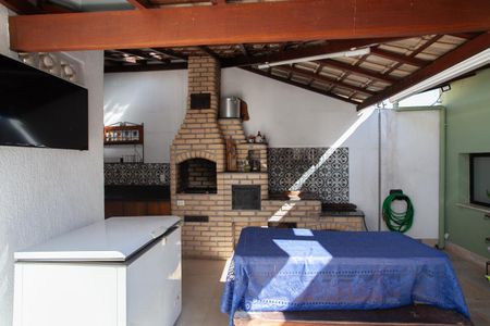 Casa à venda com 303m², 4 quartos e 6 vagasEspaço Gourmet