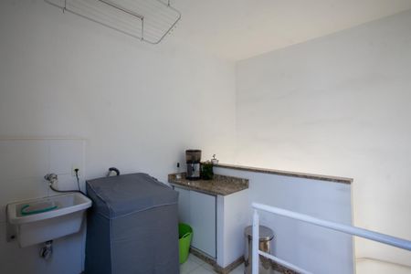 Casa à venda com 303m², 4 quartos e 6 vagasÁrea de Serviço