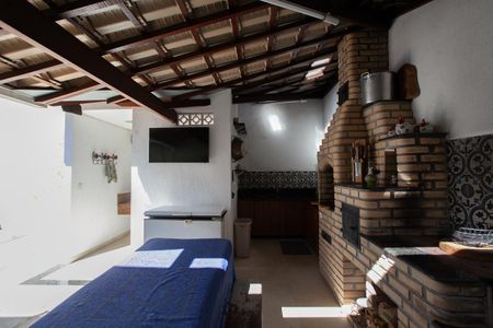 Casa à venda com 303m², 4 quartos e 6 vagasEspaço Gourmet