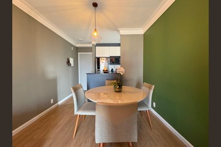 Apartamento à venda com 62m², 3 quartos e 2 vagasSala