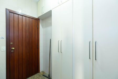 Apartamento à venda com 141m², 4 quartos e 2 vagasÁrea de Serviço