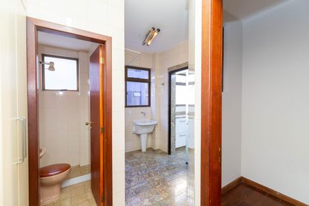 Apartamento à venda com 141m², 4 quartos e 2 vagasÁrea de Serviço