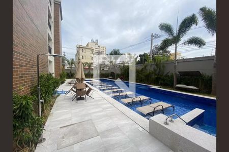 Apartamento para alugar com 94m², 3 quartos e 2 vagas Apartamento para alugar com 94m², 3 quartos e 2 vagasÁrea comum - Piscina