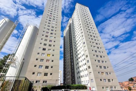 Apartamento para alugar com 42m², 2 quartos e sem vaga Apartamento para alugar com 42m², 2 quartos e sem vagaFachada