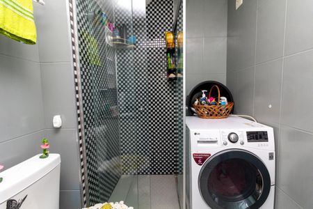 Apartamento à venda com 48m², 2 quartos e 1 vagaBanheiro Social